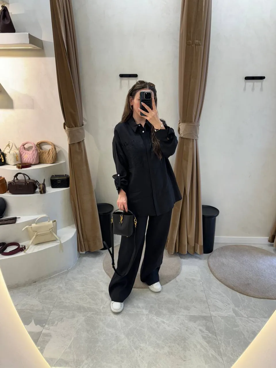 My8 Design Çiçek Detaylı Takım - Siyah